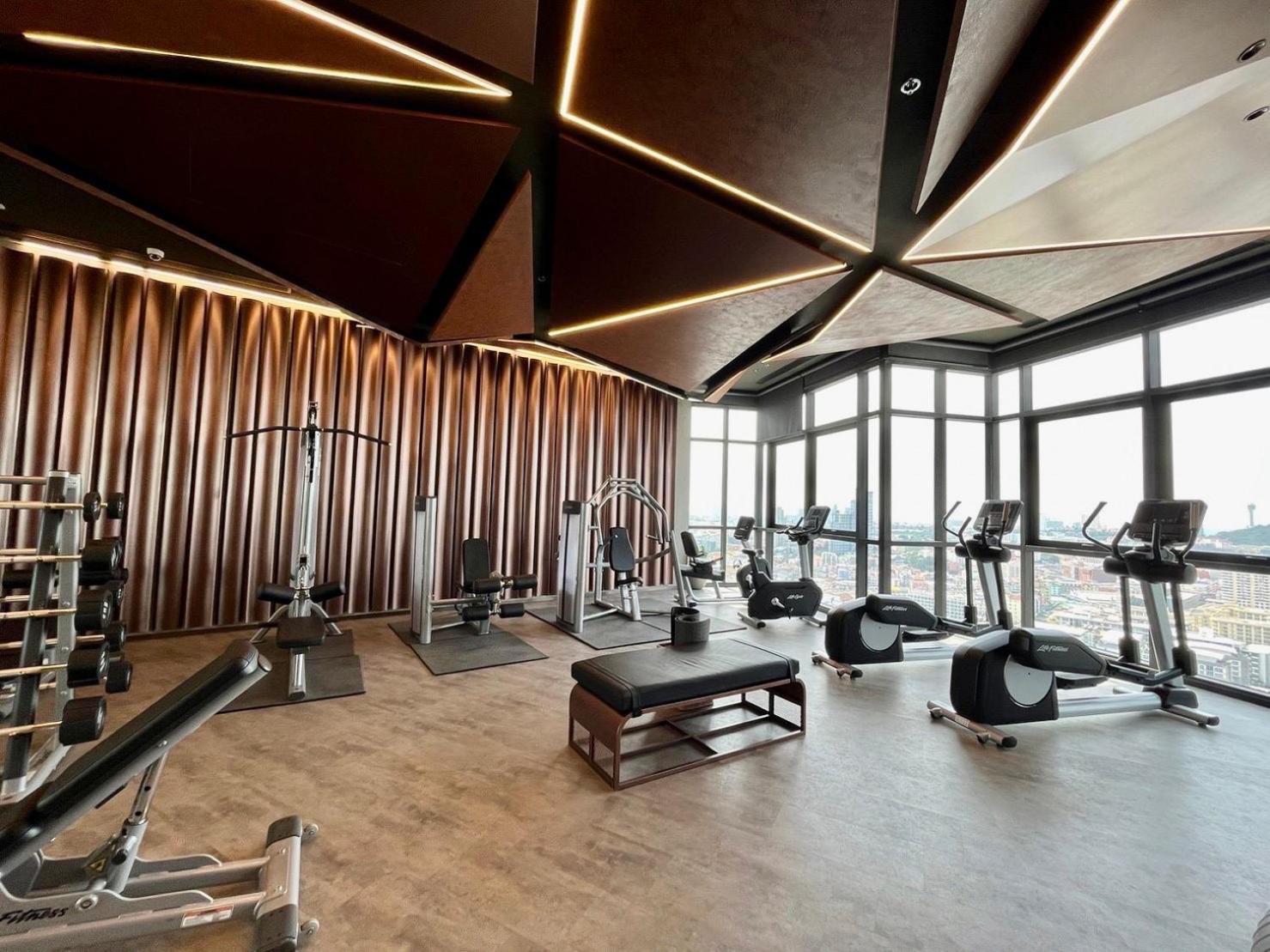 The Edge Central Pattaya Exterior photo
